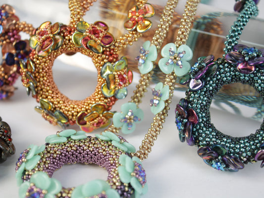 Roses all Around - The Pattern